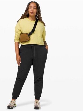 Lululemon Black Scuba Joggers